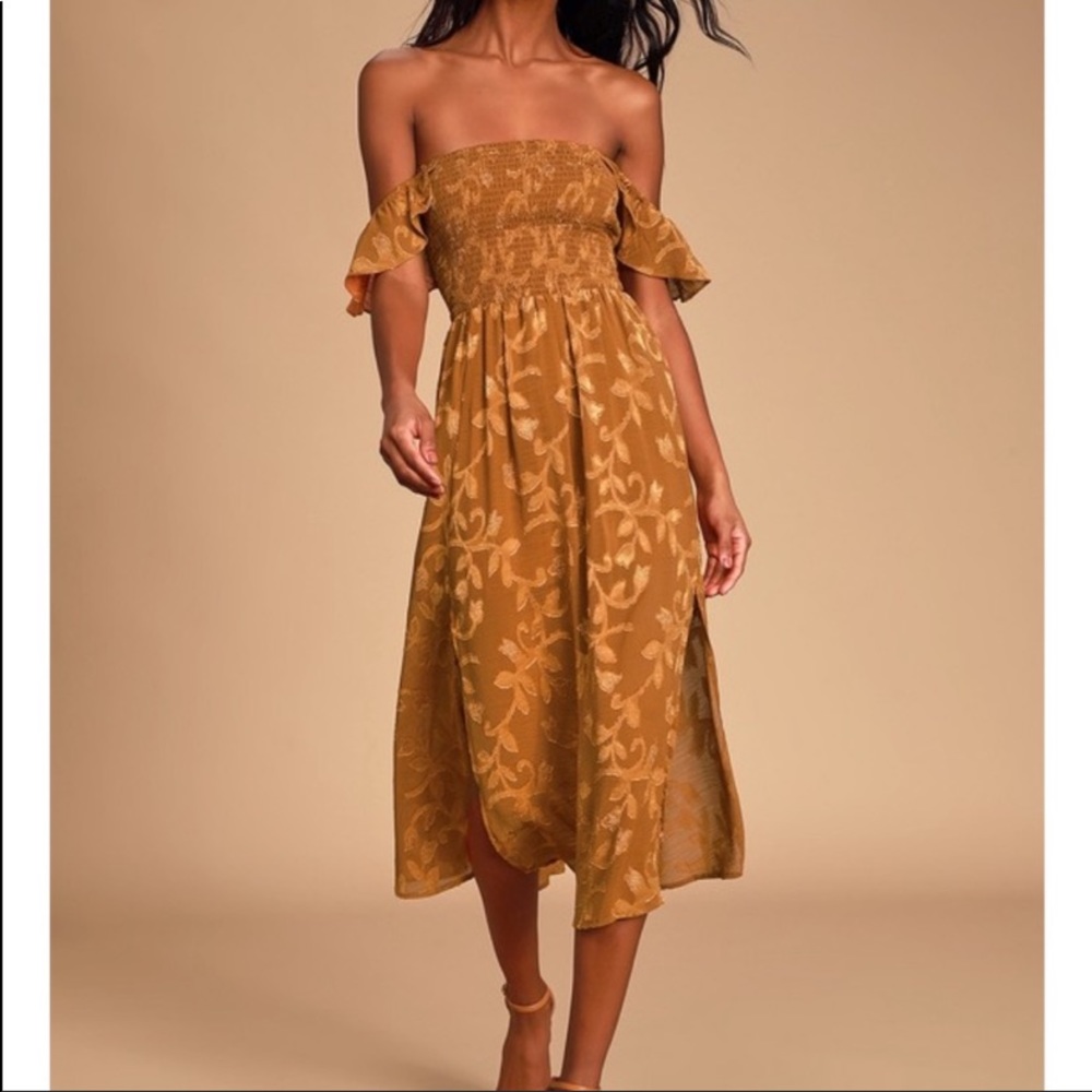 NWT LULUS dress